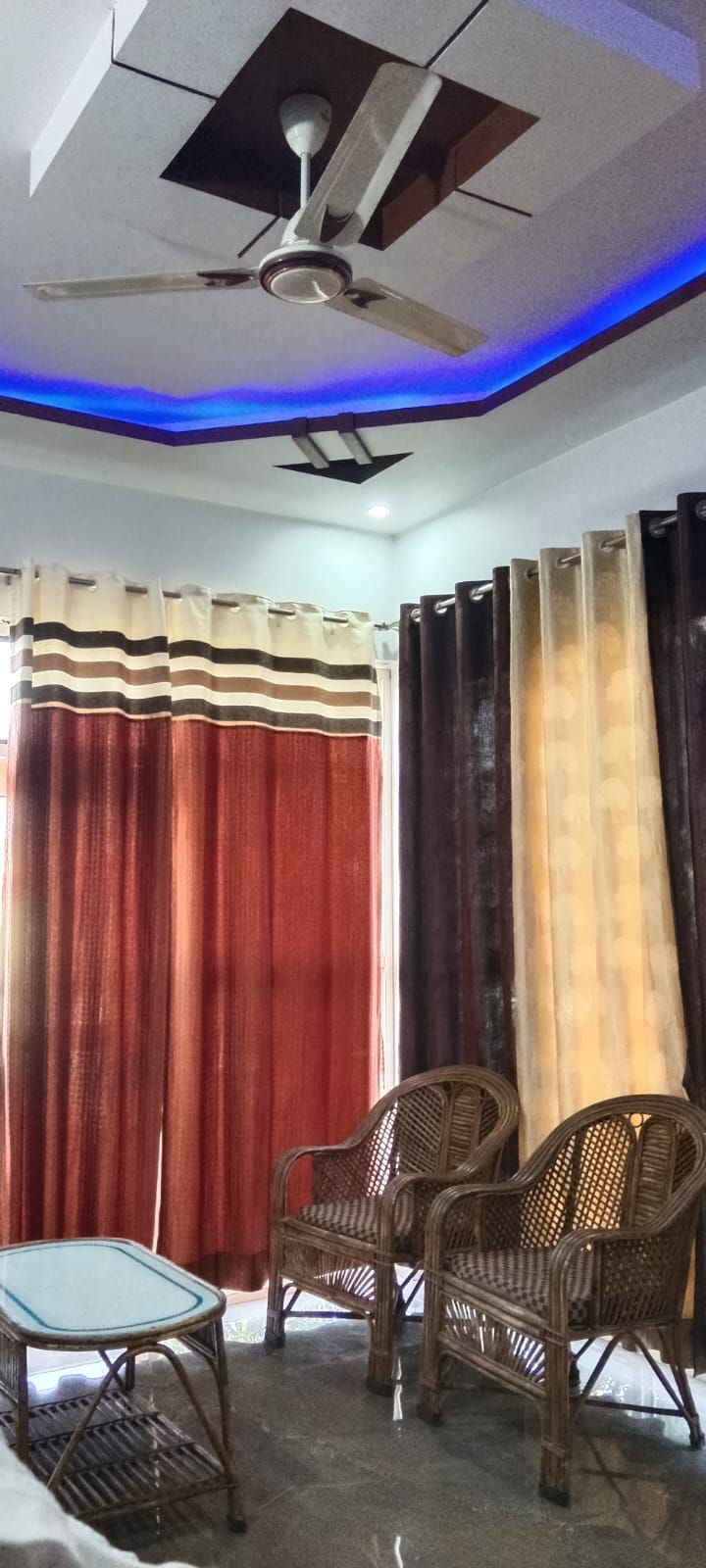 big single room photo 2